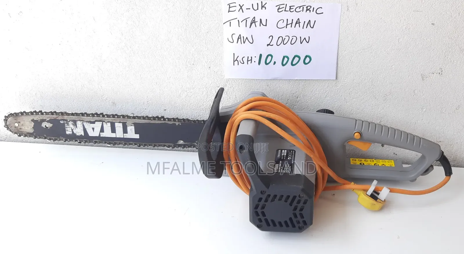 Titan Electric Chain Saw