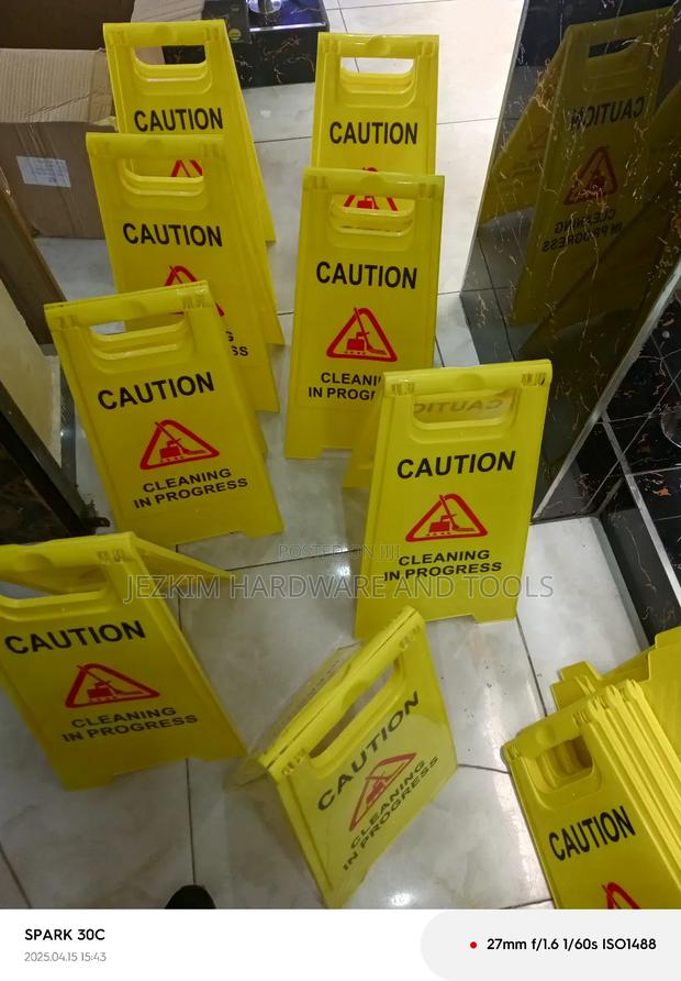 Cleaning In Progress Signage - thumbnail 3