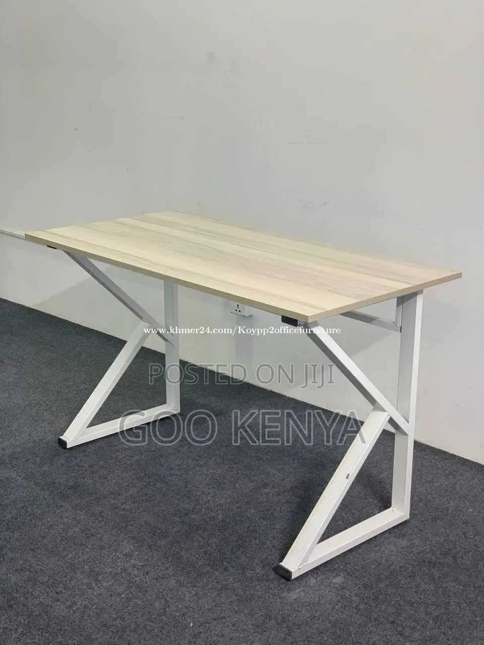 Office Desk ; Computer Desk With Built-in Bookshelf
