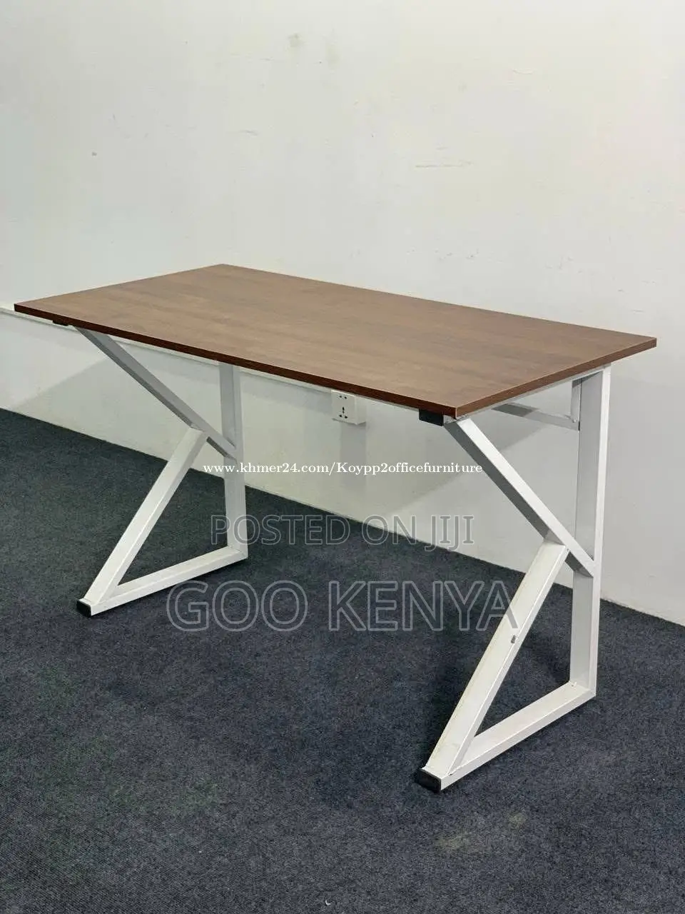 Office Desk ; Computer Desk With Built-in Bookshelf