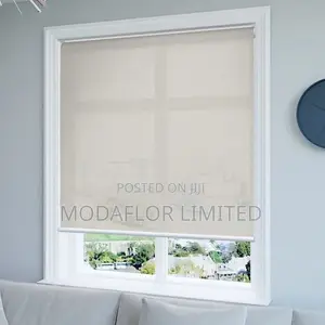 Effortless Elegance With Sunscreen Roller Blinds.