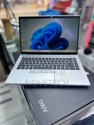 Laptop HP EliteBook 845 G8 16GB AMD Ryzen 5 SSD 256GB
