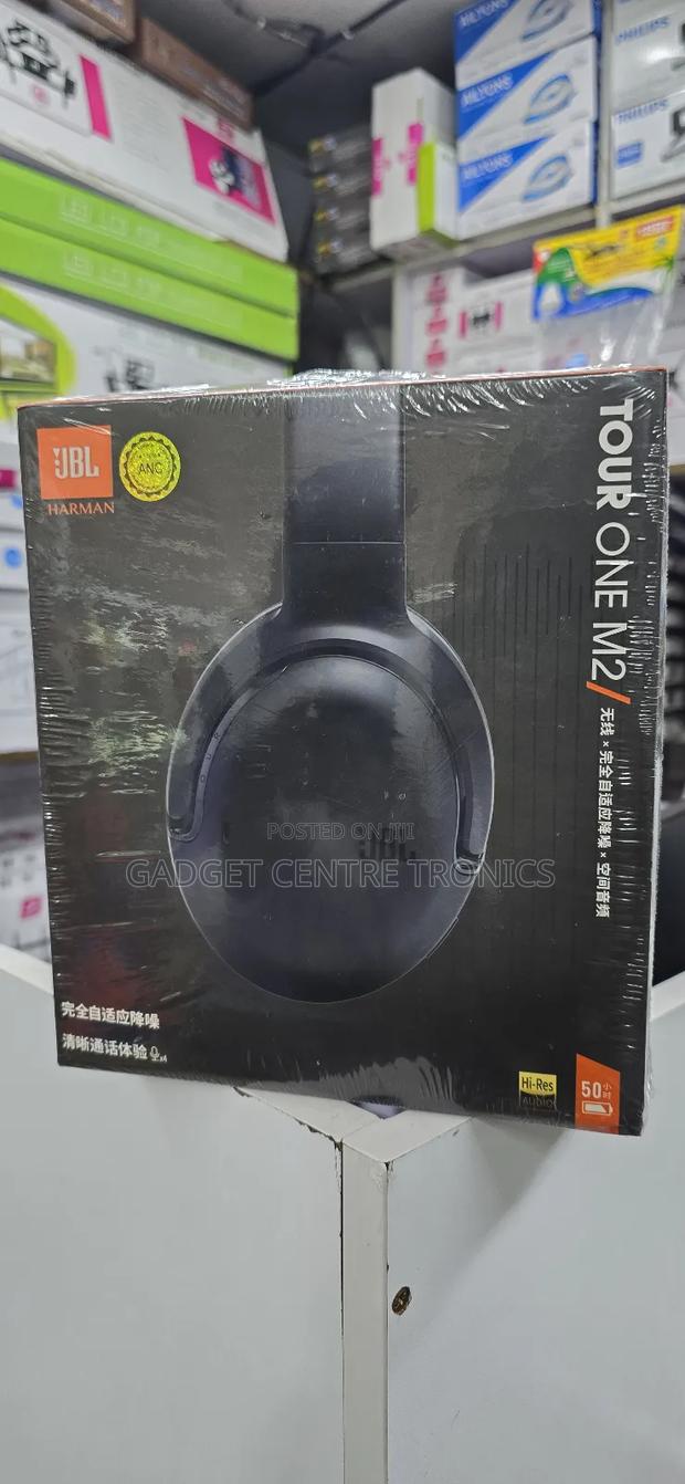 JBL Wireless Headphone Tour One M2