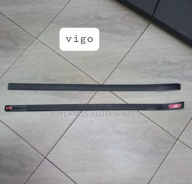 Toyota Vigo Single Cabin Roof Moulding