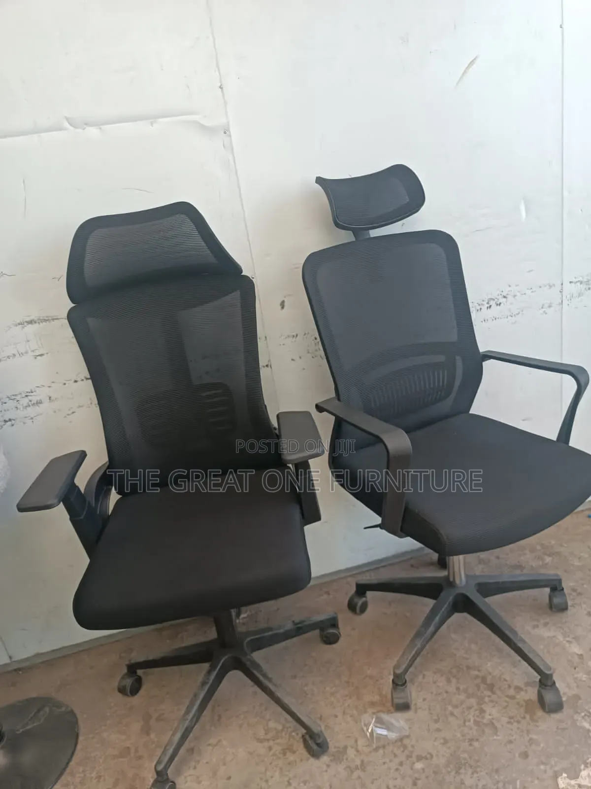 Adjustable Swivel Mesh Office Chair With Headrest Hv5fx