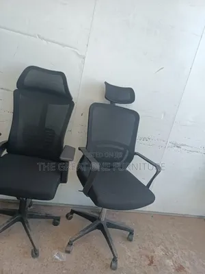 Ergonomic Swivel Adjustable Mesh Office Chair Hf5rd