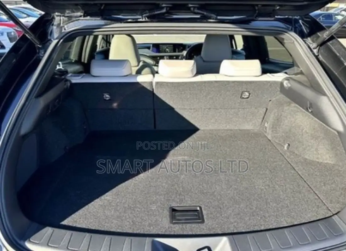 Lexus UX 200 2019 Black