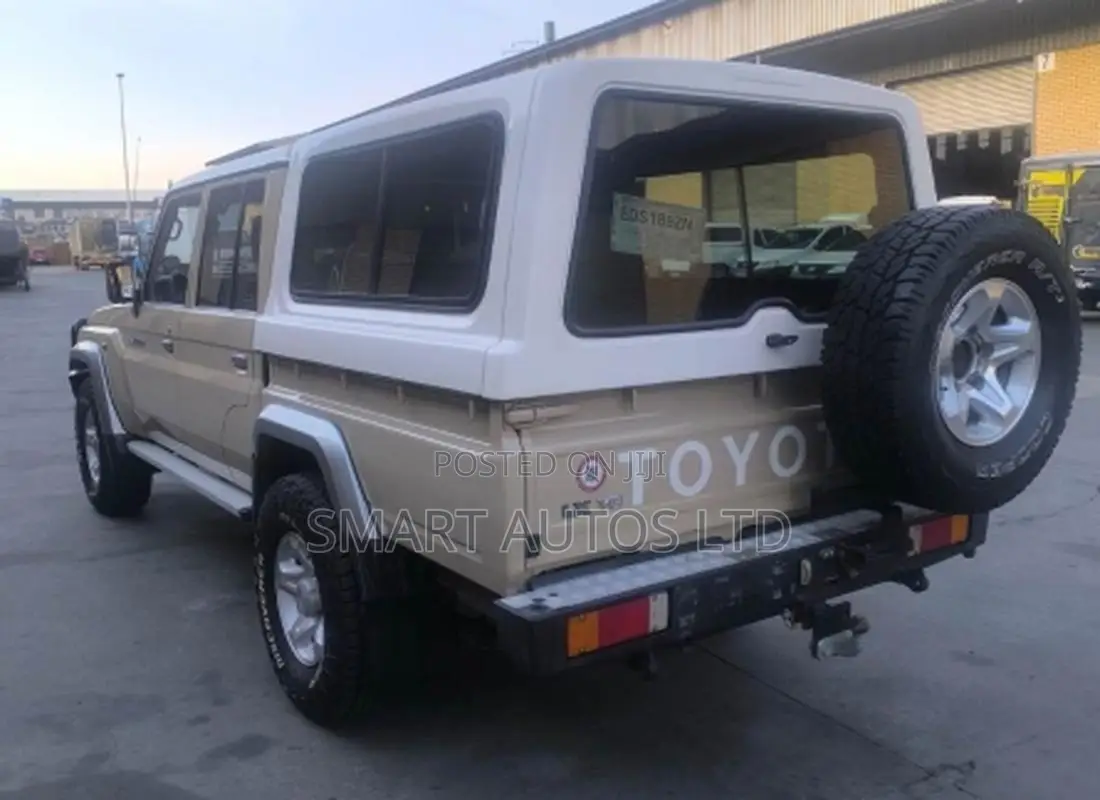 Toyota Land Cruiser 4.5 V8 TD 2018 Brown