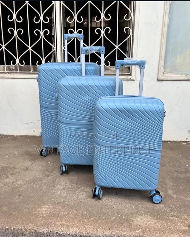 3in1 Unbreakable Pp Suitcase - thumbnail 3