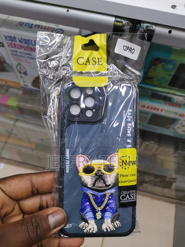 Nimmy Design Case for iPhone 13 Pro Embroidered Bear Print - thumbnail 3