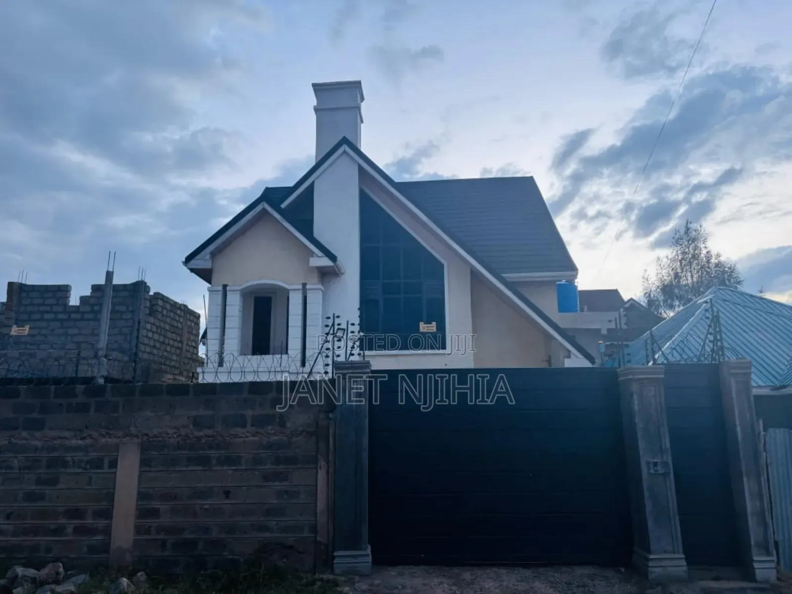 4bdrm House in Near Jkia, Embakasi for sale