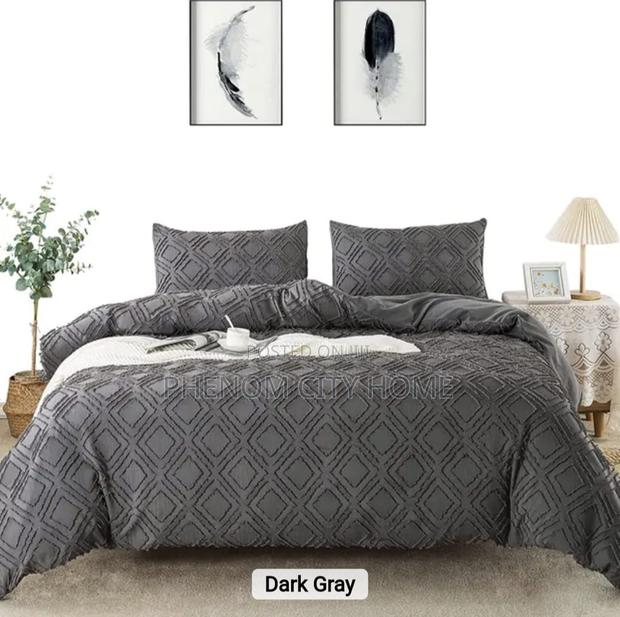 King Size Tufted Duvet - thumbnail 3
