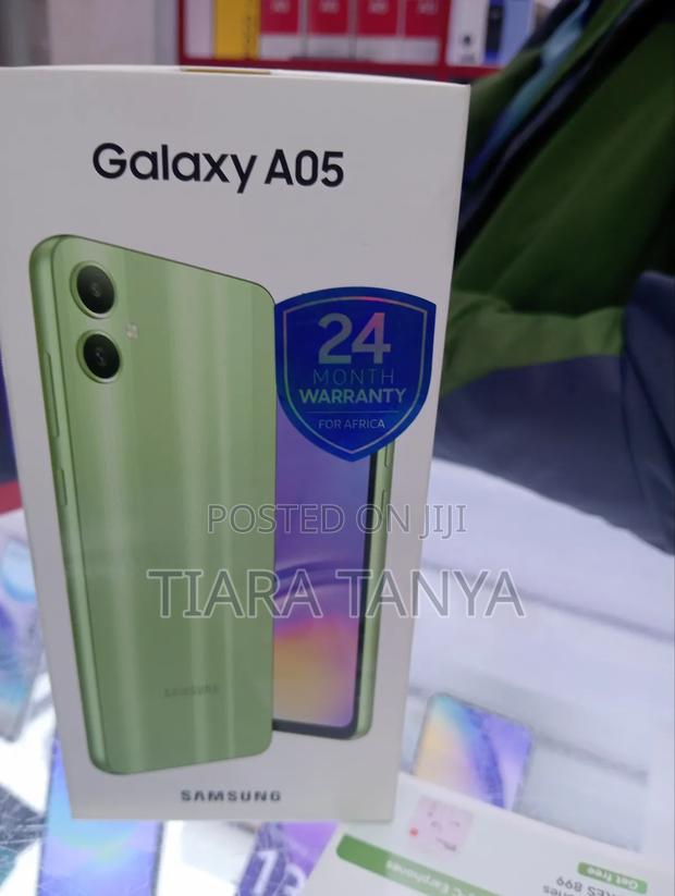 New Samsung Galaxy A05 64 GB Black - thumbnail 3