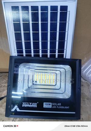 Solar Flood Light 100 Watts