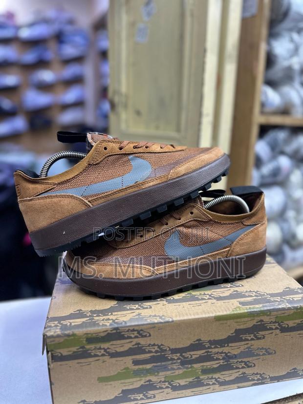 1st Quality Nike Craft ( Brown White/Black ) 40-45 - thumbnail 3
