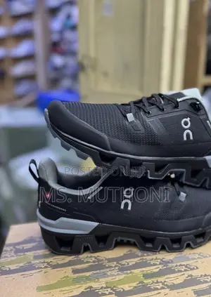 Mens Running on Cloudwander Waterproof Shoes Size 40-45