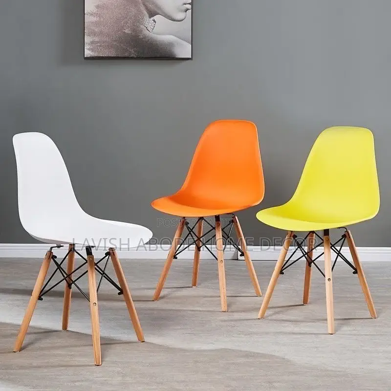 Stylish Eames Chair - White