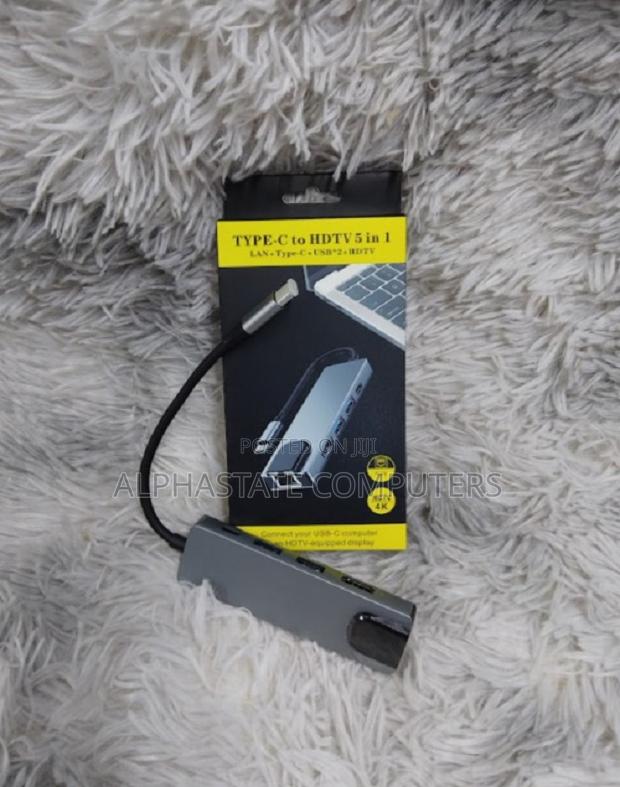 5-in-1 Usb-C Hub With Lan, Hdmi, Usb 3.0, and Type-C Ports