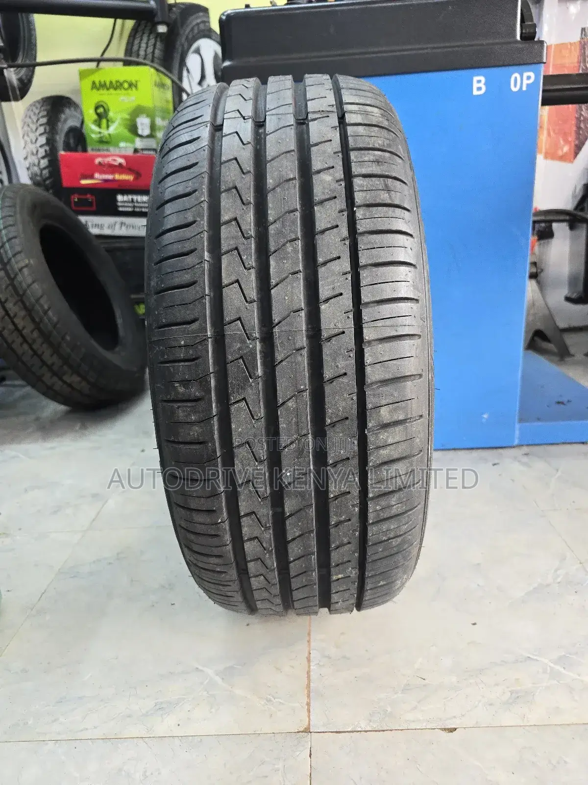 225/50r17 Falken Tyre