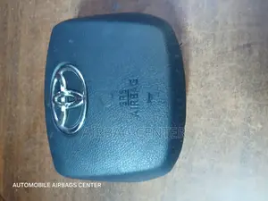 Toyota Hillux Revo Steering Airbag