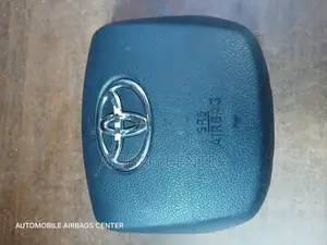 Toyota Hillux Revo Steering Airbag