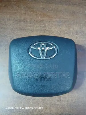 Toyota Hillux Revo Steering Airbag