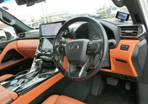 Lexus LX 2022 White