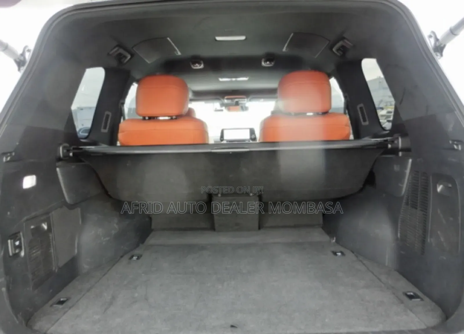 Lexus LX 2022 White