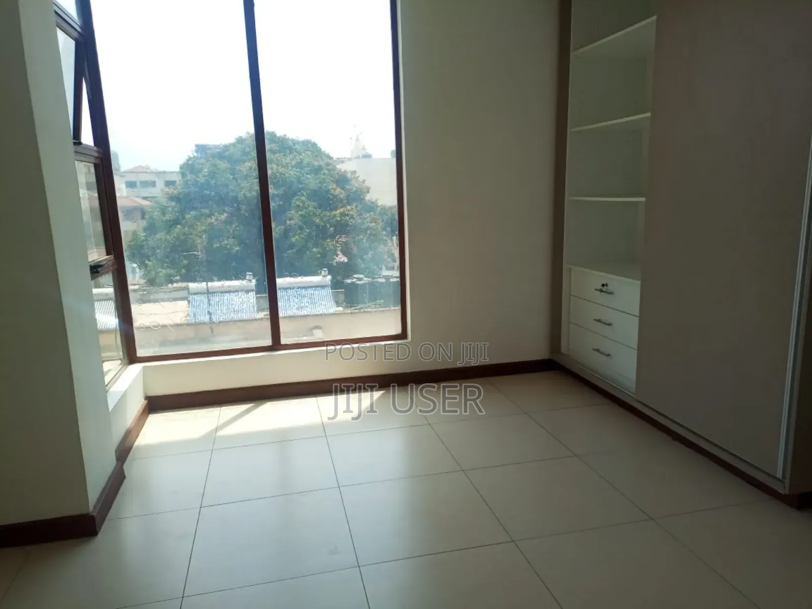 3bdrm Apartment in Parklands for rent