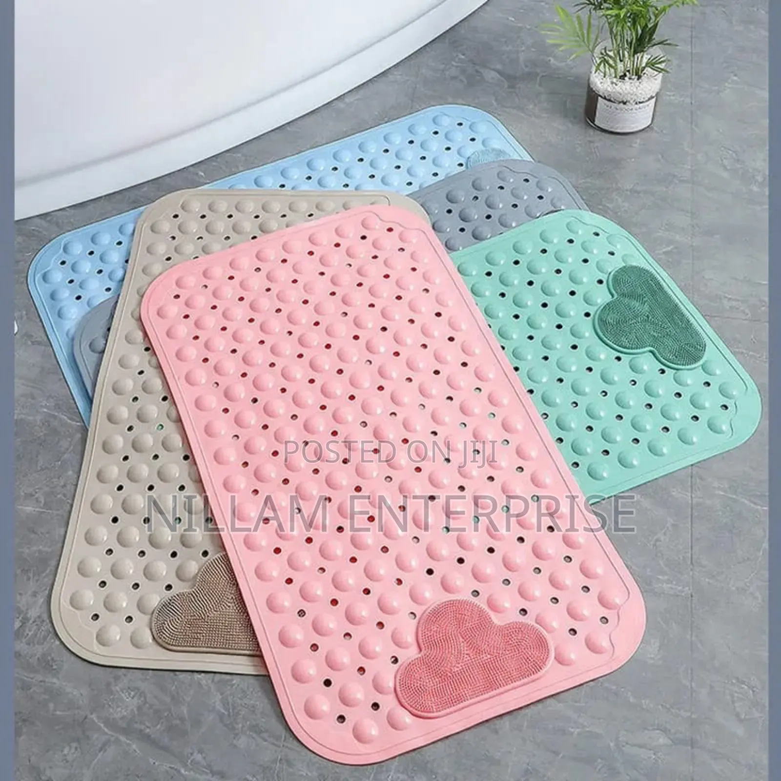 *Bathroom Non-Slip Floor Mat