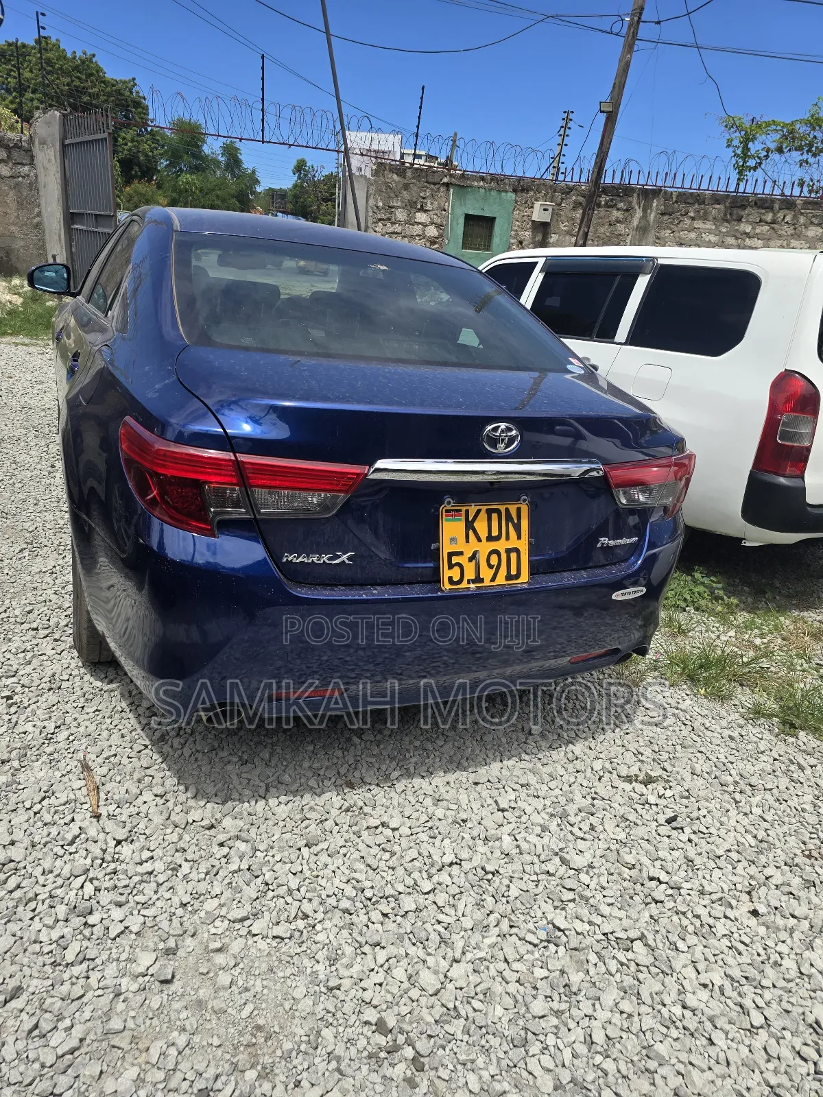 Toyota Mark X 2017 Blue