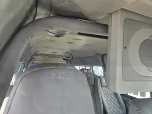 Toyota HiAce 2016 White