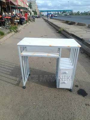 Manicure White Marble Table 
