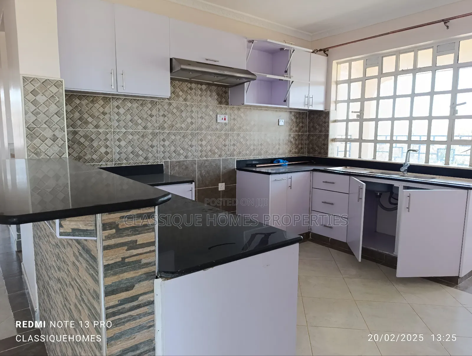 3bdrm Apartment in Barnabas Estate for rent