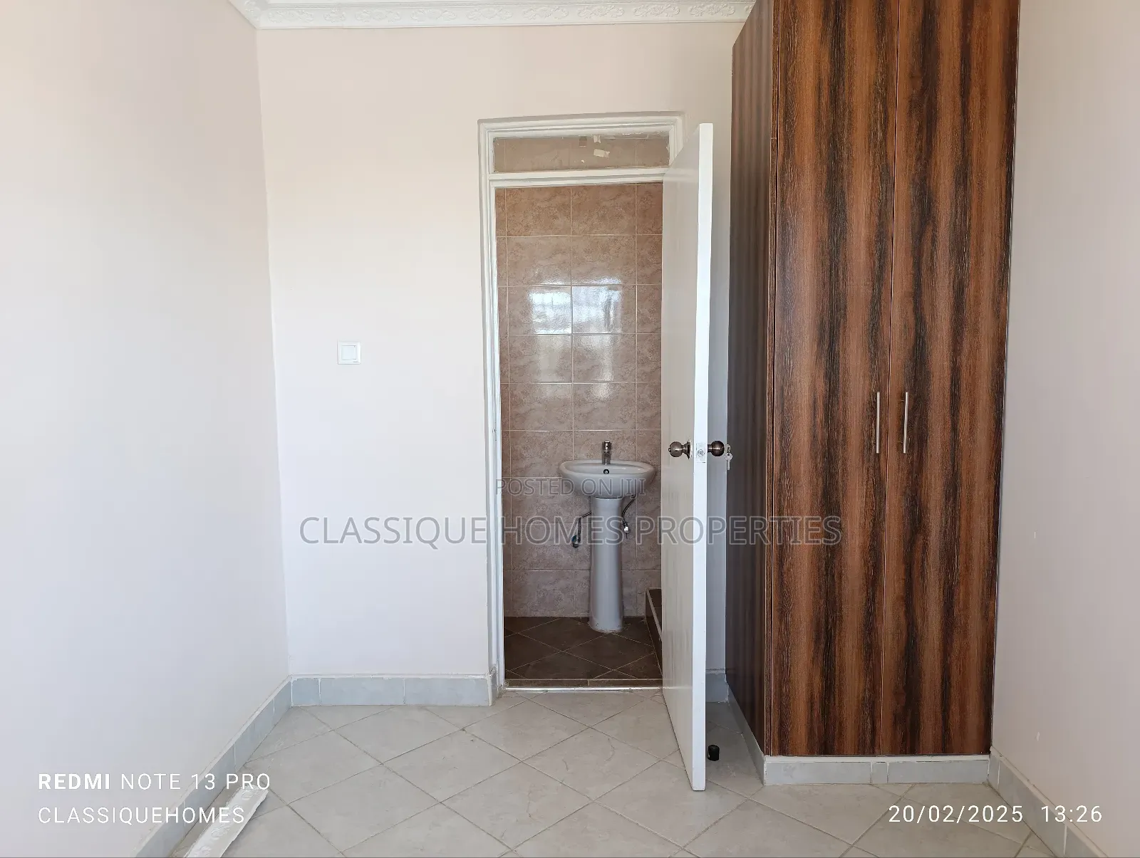 3bdrm Apartment in Barnabas Estate for rent