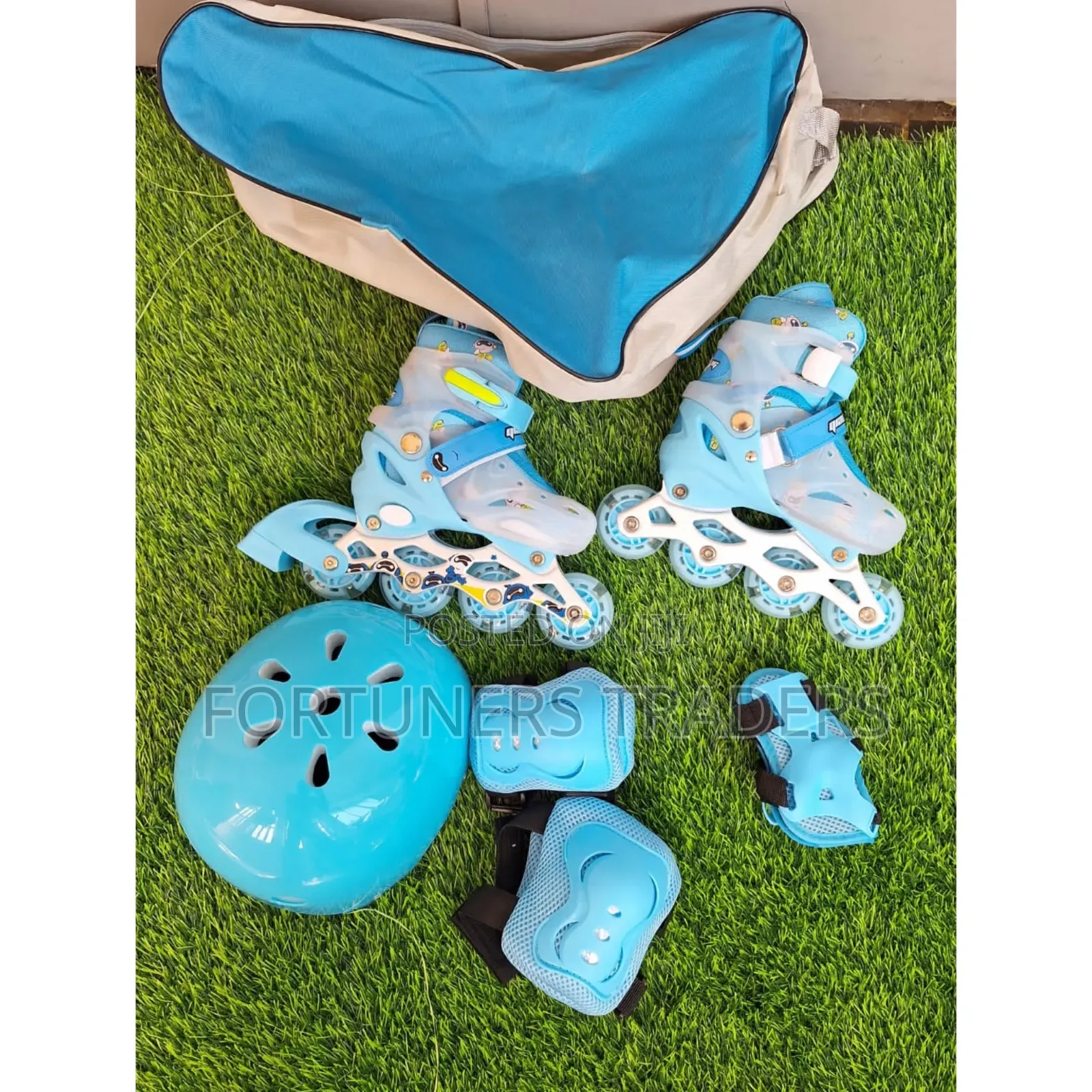 Adjustable Skating Shoes and Guard Set