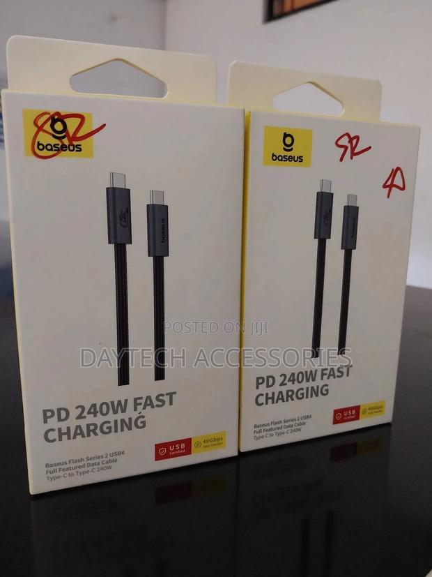 Baseus 240w Pd3.1 Usb-C to Usb-C Fast Charging Cable 1.5m - thumbnail 2