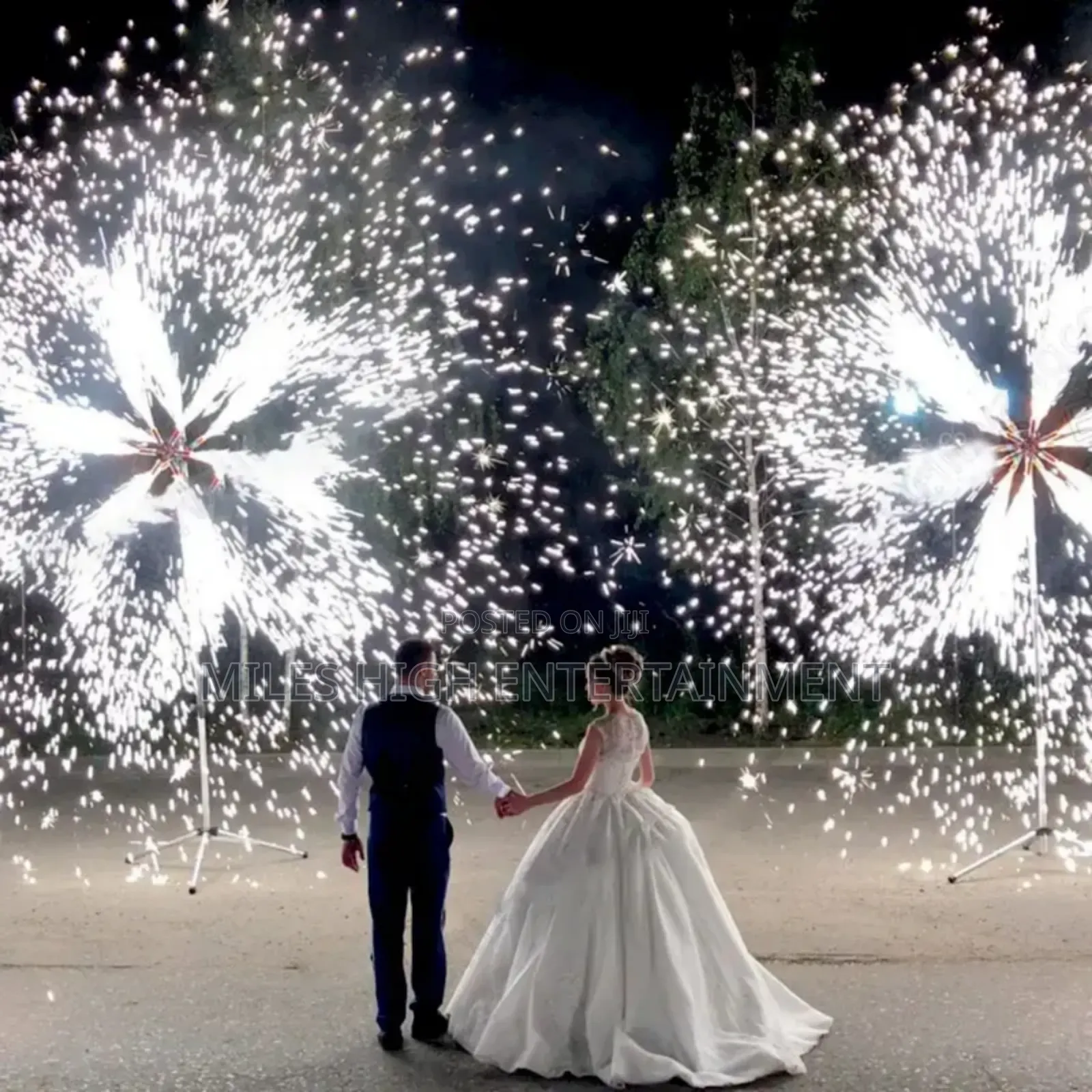 360° Rotating Cold Spark Machine