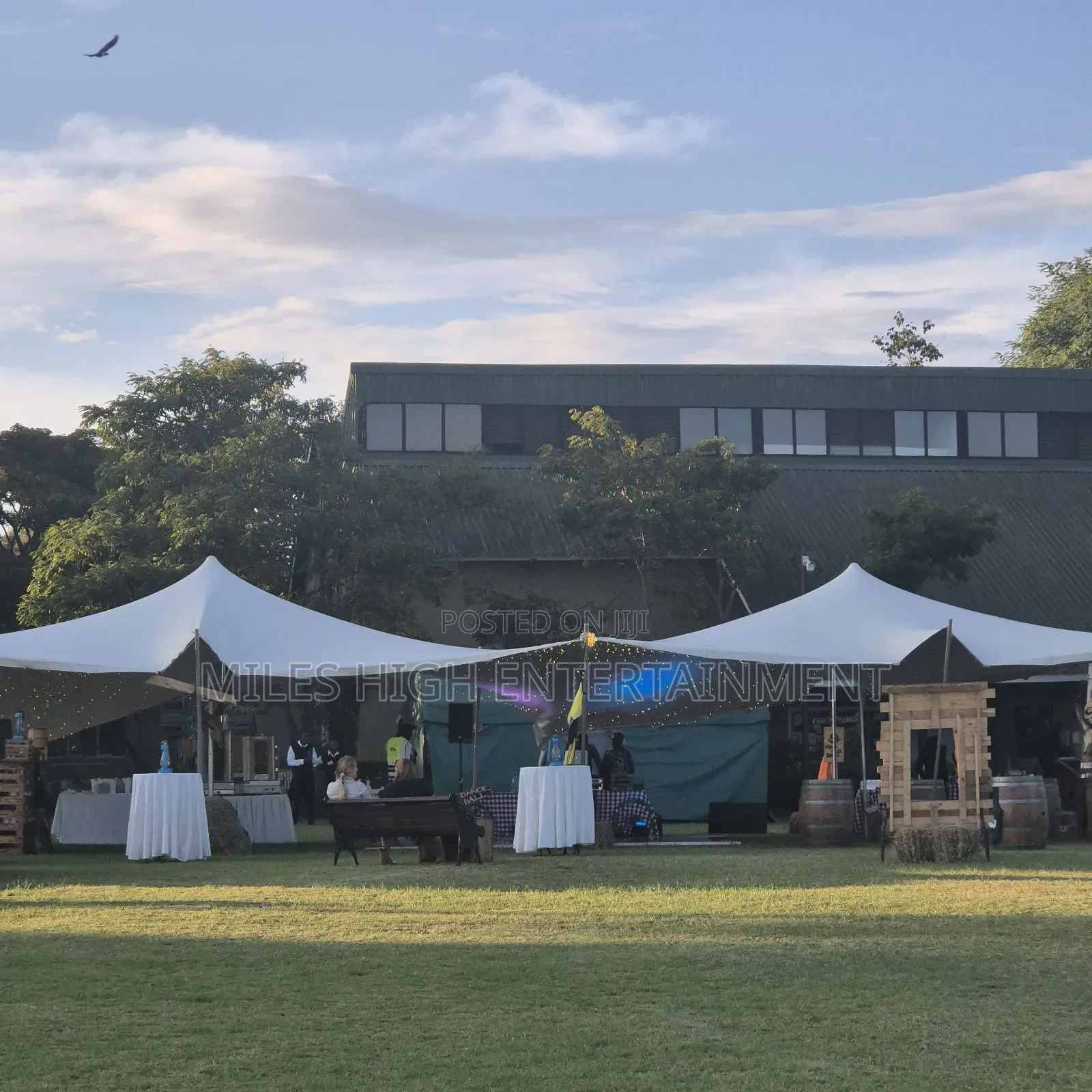 Stretch Tent for 100 People