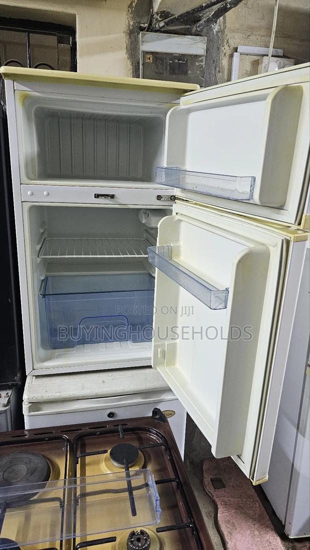 Hotpoint 120l Fridge - thumbnail 3