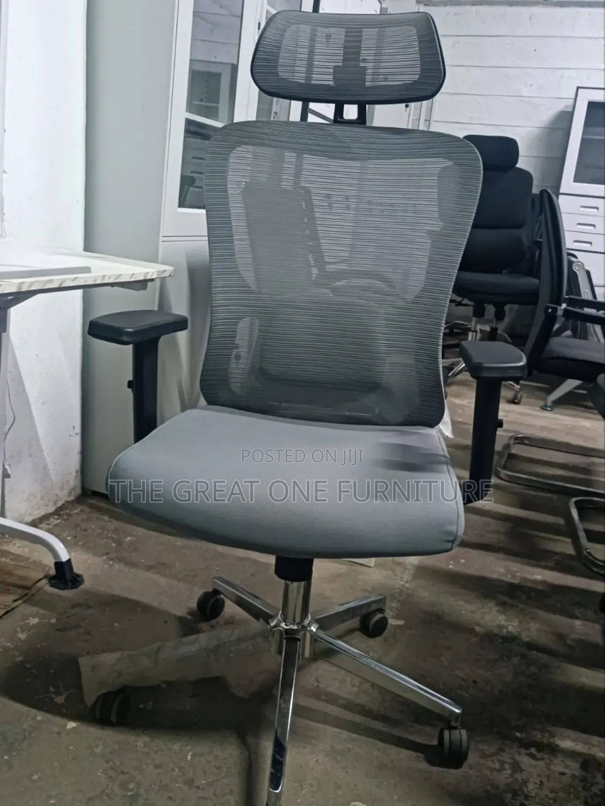 Swivel Gray Adjustable Office Chair Tf4es