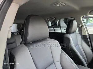 Subaru Outback 2018 White