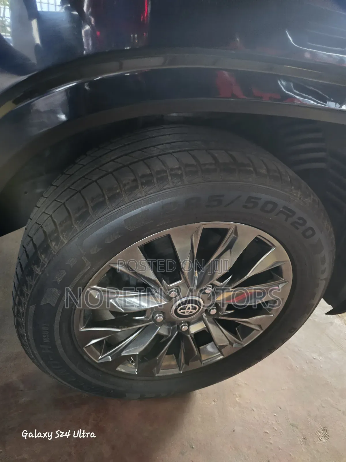 Toyota Land Cruiser 2018 Blue