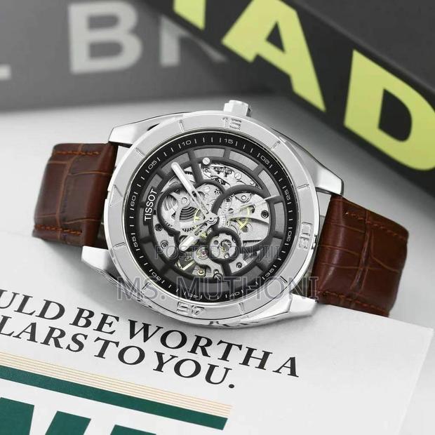 High End Tissot Automatic - thumbnail 3