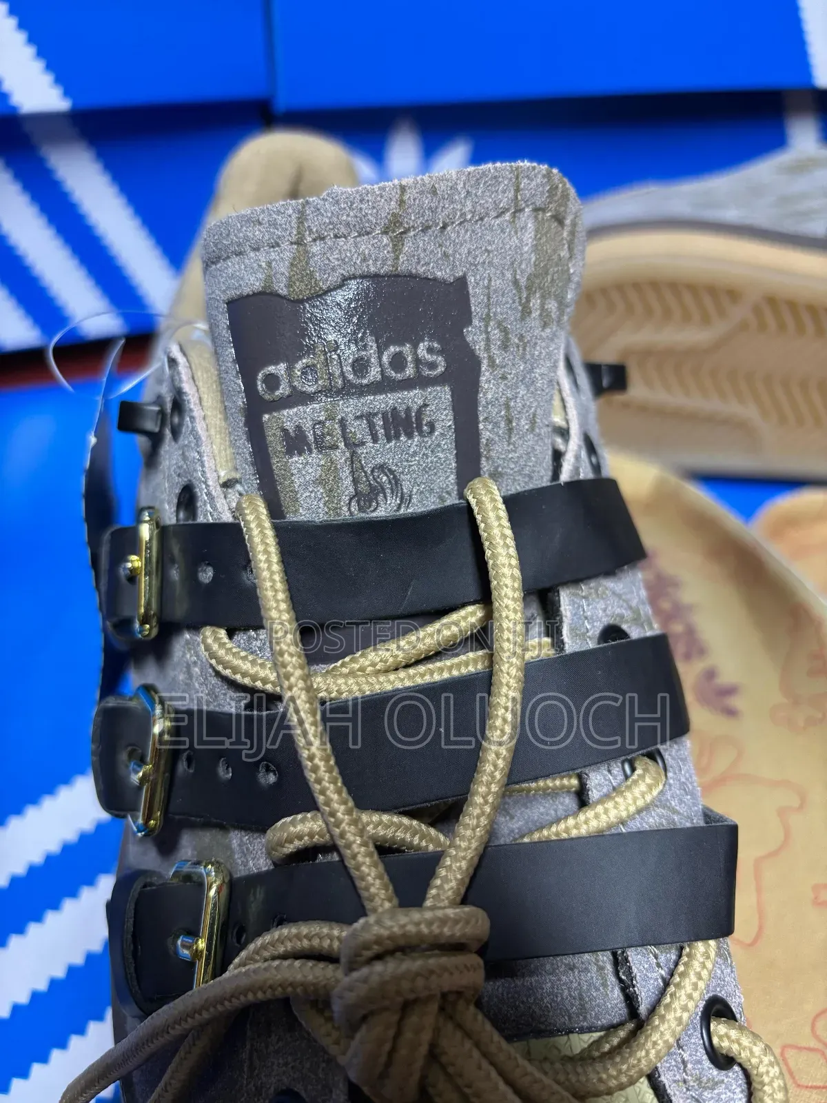Adidas Superstar Originals Rabbit Hole
Size 40-45