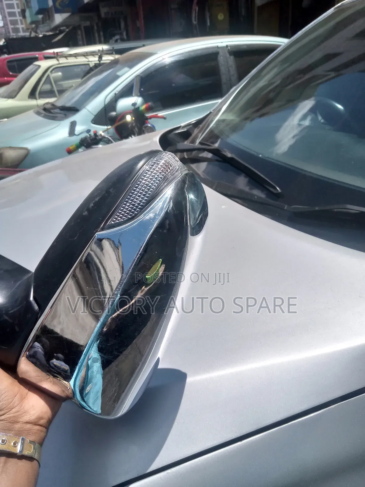 Spade Side Mirror Chrome