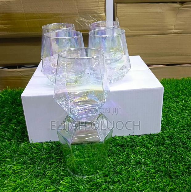 Hexagonal Geometry Luxe Drinkware Glass - thumbnail 2