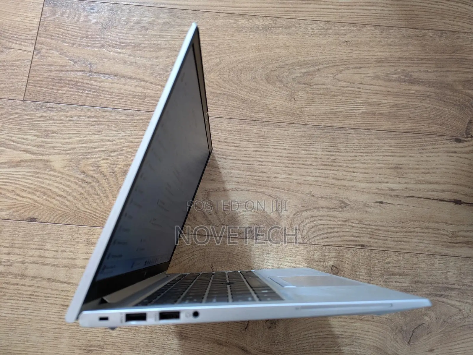 Laptop HP EliteBook 845 G8 16GB AMD Ryzen 5 SSD 256GB
