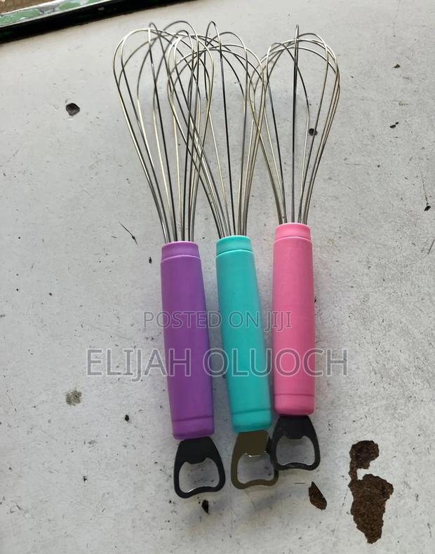 *Egg Whisk With Opener - main view