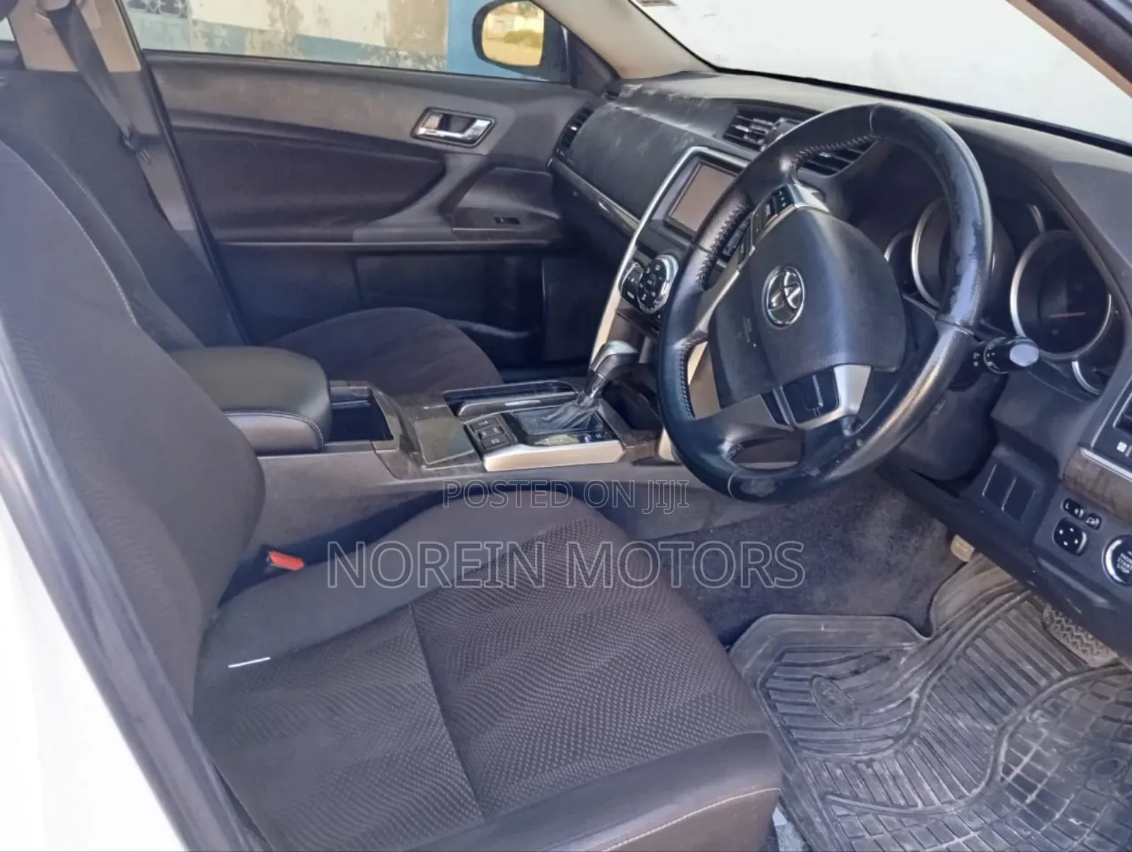 Toyota Mark X 2015 White